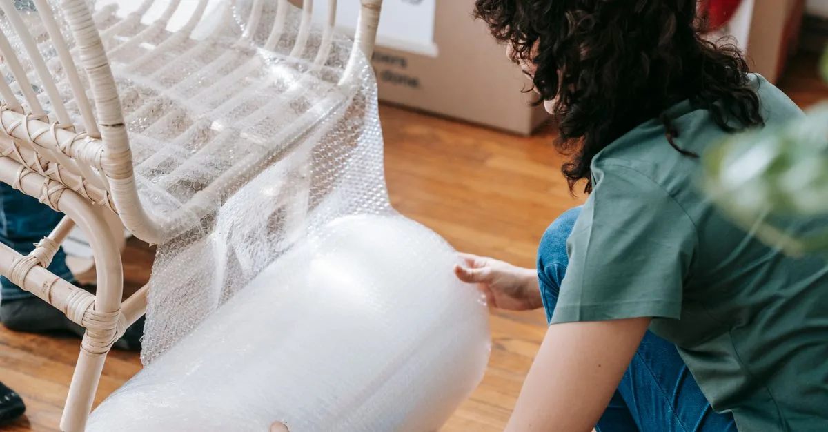 découvrez nos conseils pratiques pour déménager vos meubles ikea en toute sécurité et facilement.