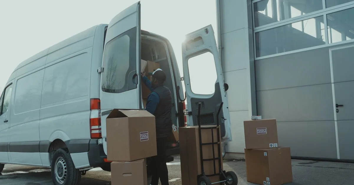 entreprise de déménagement professionnelle offrant des services fiables et rapides pour faciliter votre transfert résidentiel ou commercial.