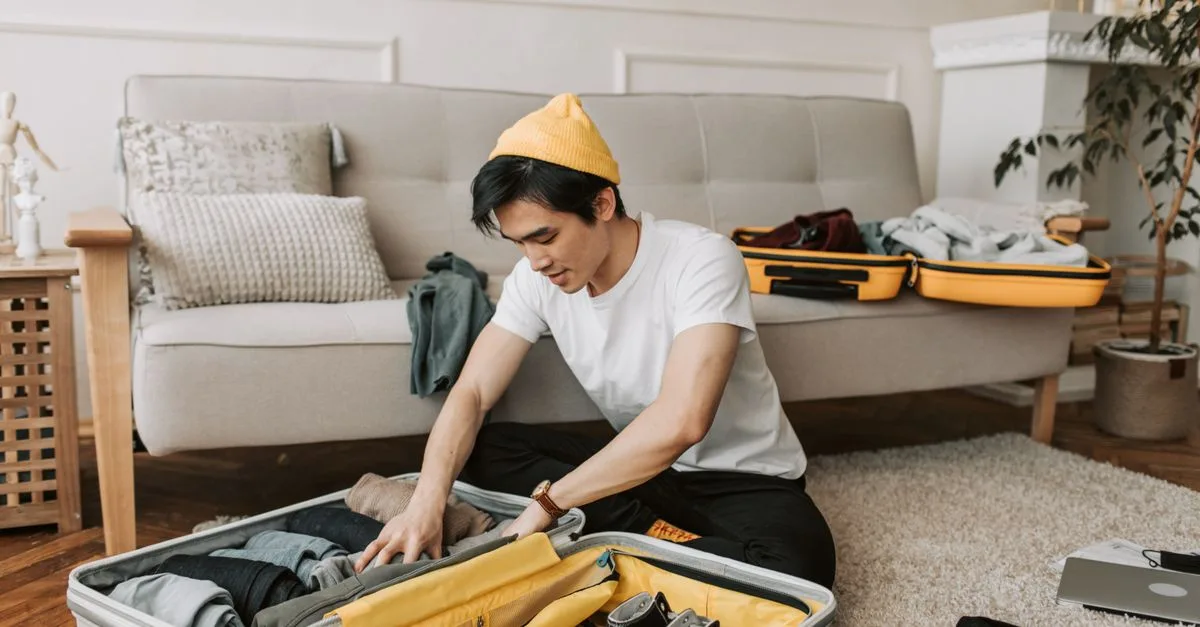 découvrez nos conseils pratiques pour bien préparer votre valise lors d'un déménagement et faciliter votre organisation.