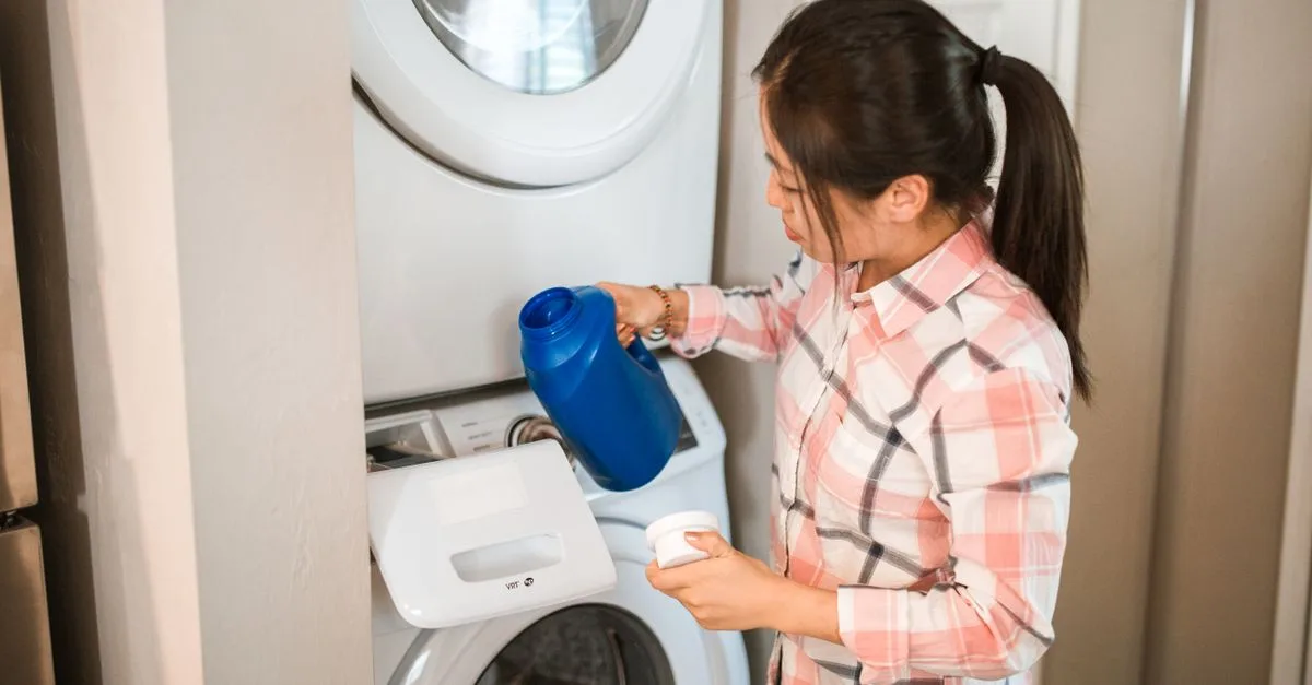 conseils pratiques pour déménager votre machine à laver en toute sécurité et éviter les dégâts.