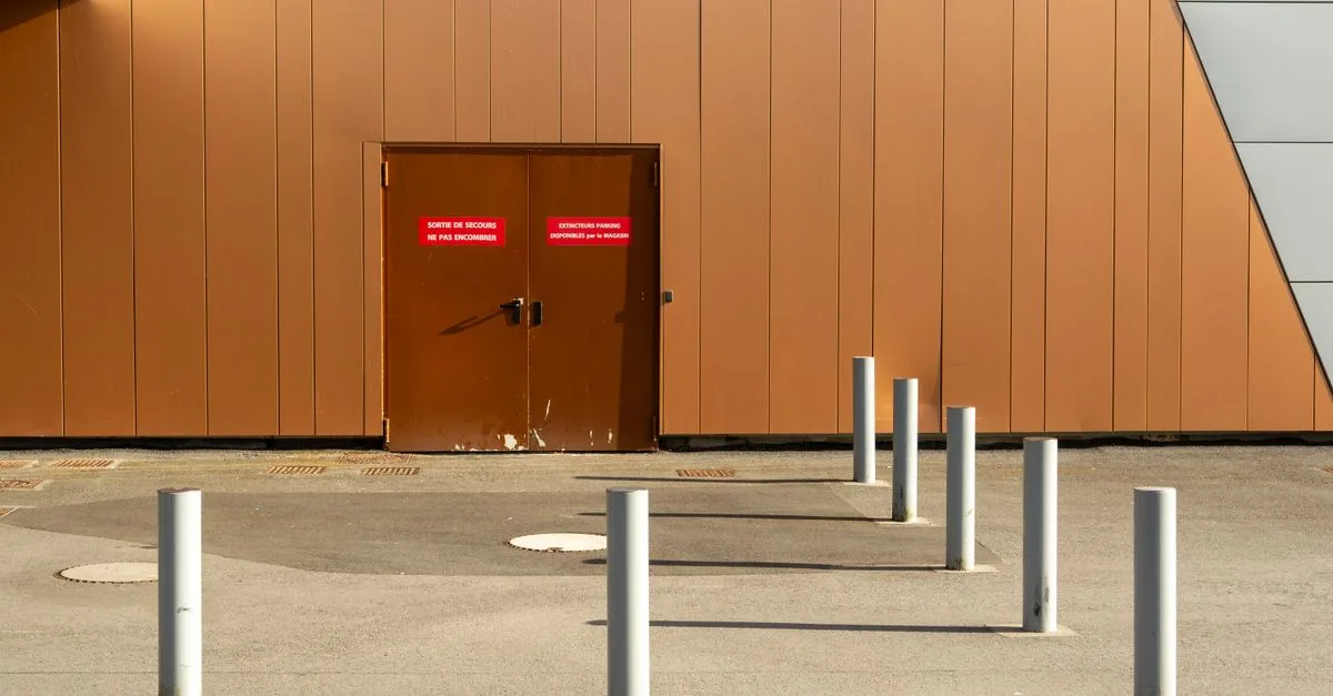 découvrez nos solutions de protection murale durables et esthétiques pour préserver vos murs des impacts, rayures et salissures, idéales pour les espaces résidentiels et professionnels.